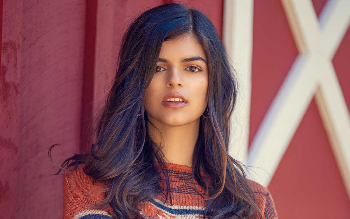 Abigail R Mooring: A Rising Star in Fashion, Acting, and Stunts
