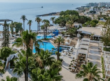 (credit: goldencoast.com.cy)