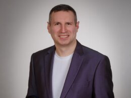 Oleg Shitsel / Bambkuss Active